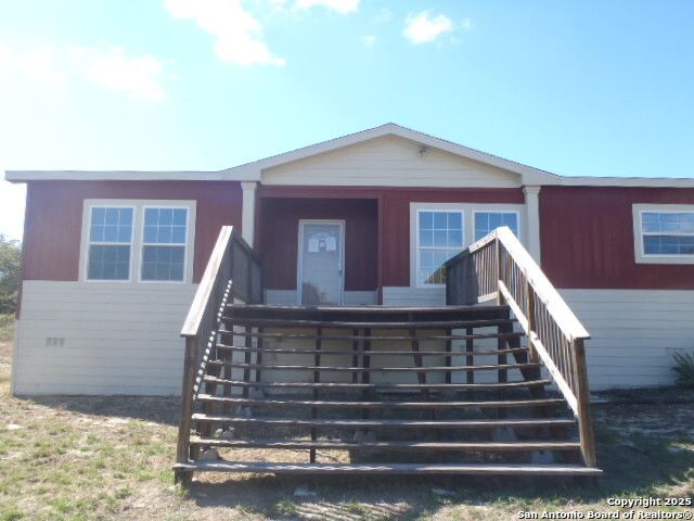 2189 Hickory Forrest Dr, Seguin, TX 78155