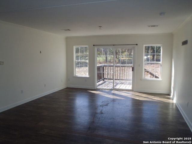 2189 Hickory Forrest Dr, Seguin, TX 78155