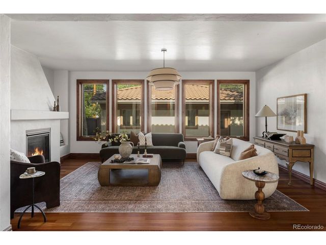 1026 S Cook St, Denver, CO 80209