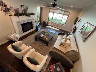 1673 E Avenida De Las Flores, Thousand Oaks, CA 91362