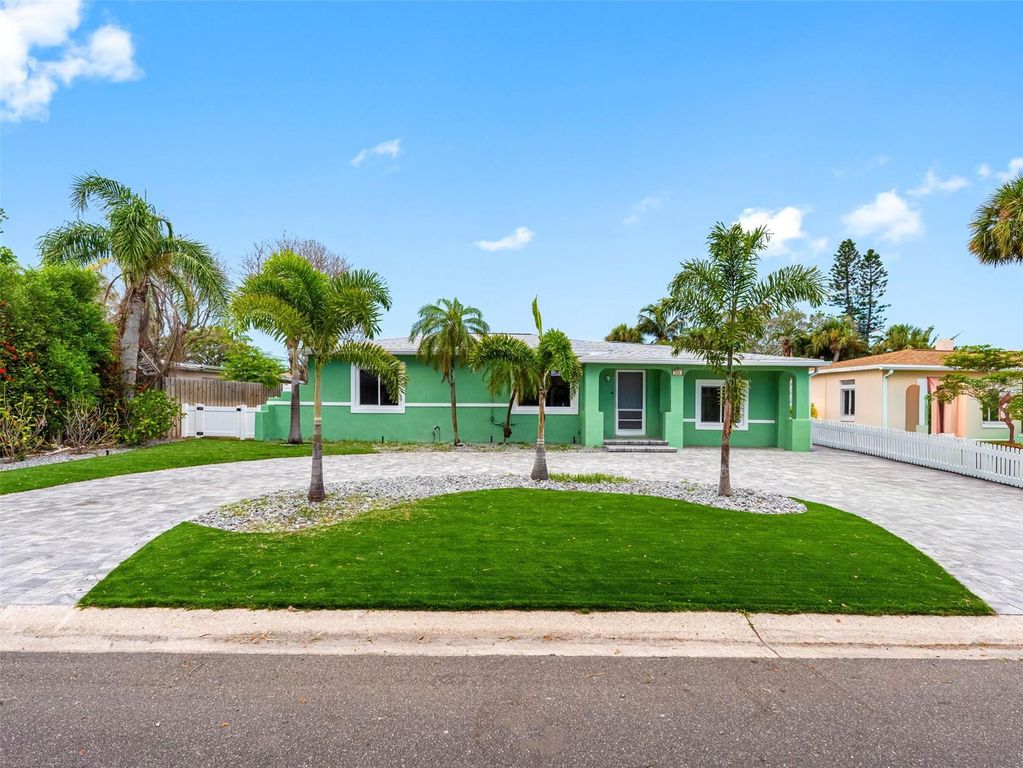 540 80TH AVENUE, St Pete Beach, FL 33706