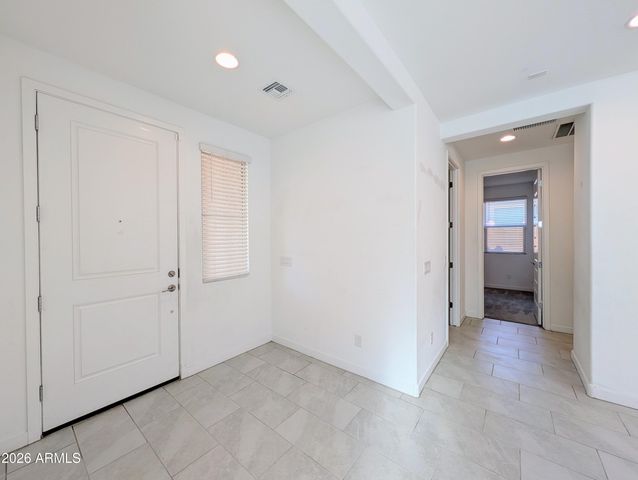 9509 W SELLS Drive, Phoenix, AZ 85037