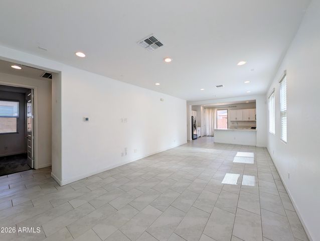 9509 W SELLS Drive, Phoenix, AZ 85037