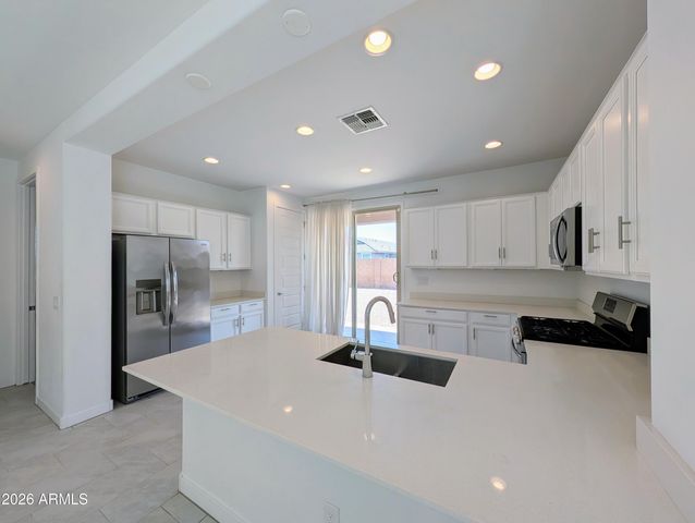 9509 W SELLS Drive, Phoenix, AZ 85037