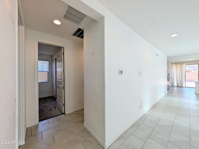 9509 W SELLS Drive, Phoenix, AZ 85037