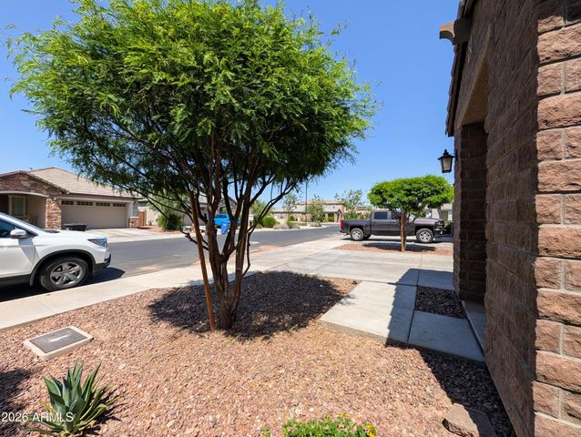 9509 W SELLS Drive, Phoenix, AZ 85037