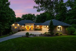 8580 Maple View Drive, Cologne, MN 55322