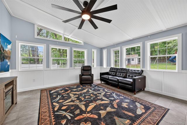 351 Jackson Avenue, New Windsor, NY 12553