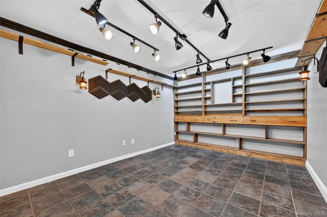 351 Jackson Avenue, New Windsor, NY 12553