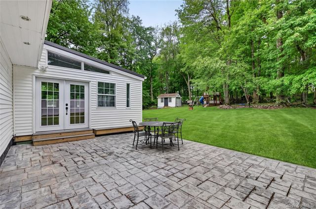 351 Jackson Avenue, New Windsor, NY 12553