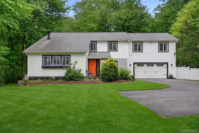 351 Jackson Avenue, New Windsor, NY 12553