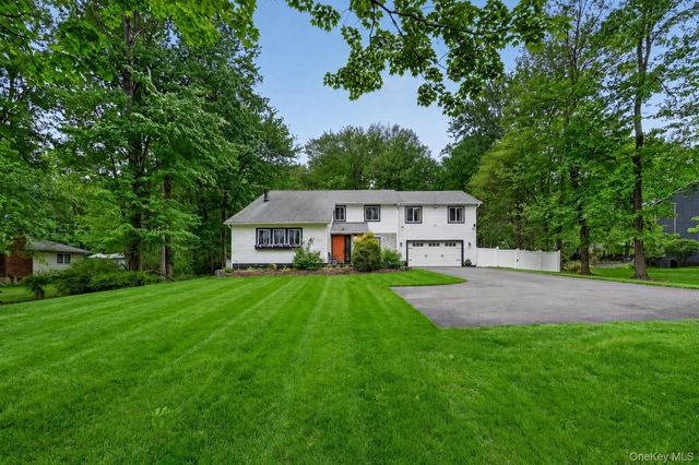 351 Jackson Avenue, New Windsor, NY 12553
