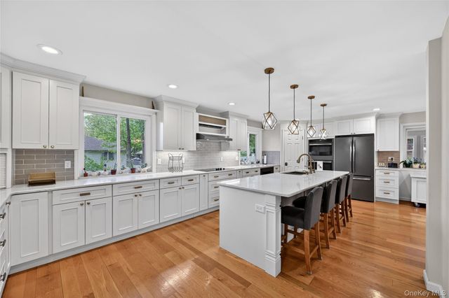 351 Jackson Avenue, New Windsor, NY 12553