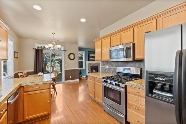 19556 Sager Loop, Bend, OR 97702