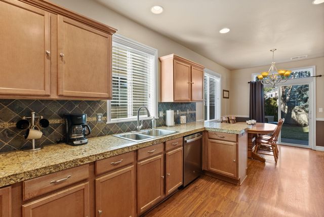 19556 Sager Loop, Bend, OR 97702