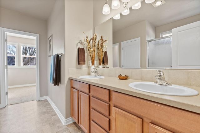 19556 Sager Loop, Bend, OR 97702