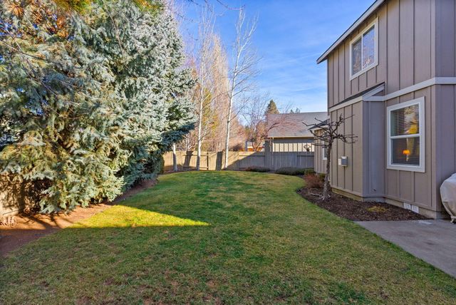 19556 Sager Loop, Bend, OR 97702