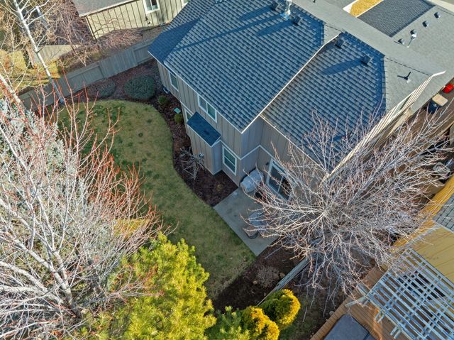 19556 Sager Loop, Bend, OR 97702