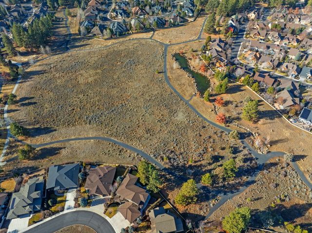 19556 Sager Loop, Bend, OR 97702