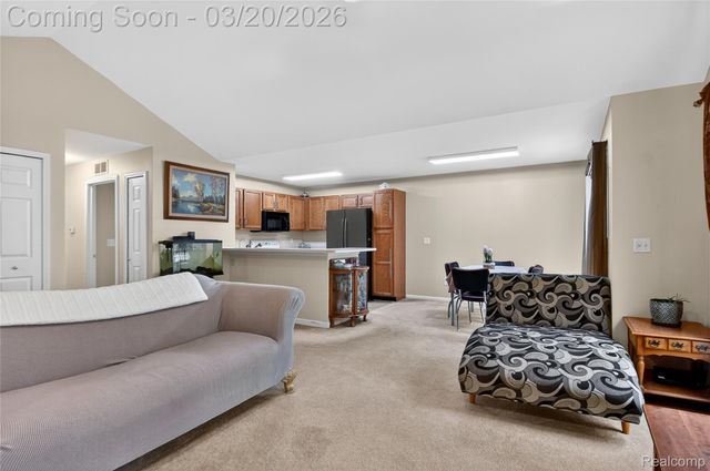 13343 Forest Ridge Boulevard, Sterling Heights, MI 48313