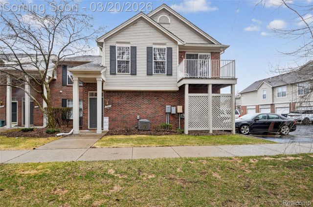 13343 Forest Ridge Boulevard, Sterling Heights, MI 48313