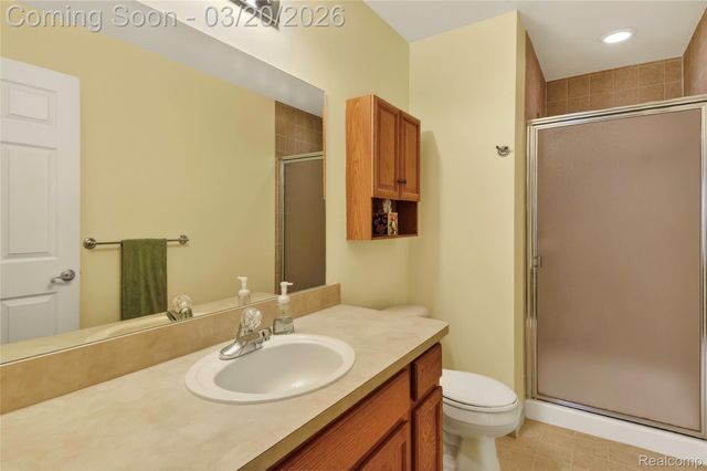 13343 Forest Ridge Boulevard, Sterling Heights, MI 48313