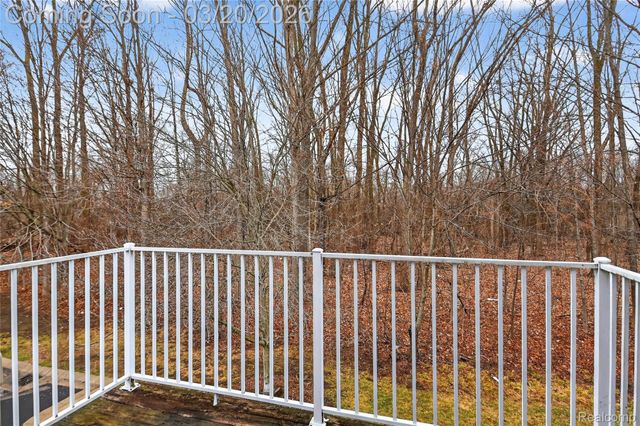 13343 Forest Ridge Boulevard, Sterling Heights, MI 48313