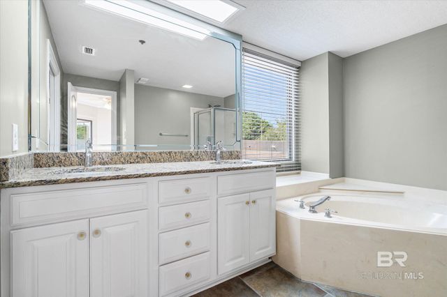 100 Tower Drive 1D, Daphne, AL 36526