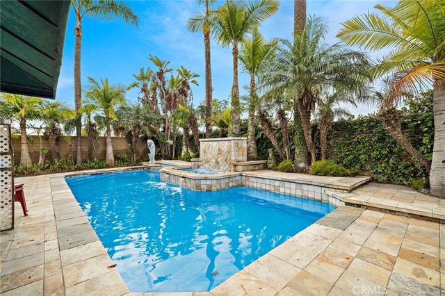 18623 Callens Circle, Fountain Valley, CA 92708