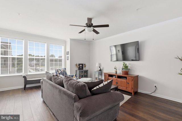 203 LONGLEY GREEN DR, Walkersville, MD 21793