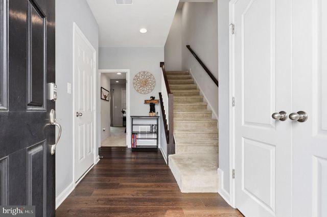 203 LONGLEY GREEN DR, Walkersville, MD 21793