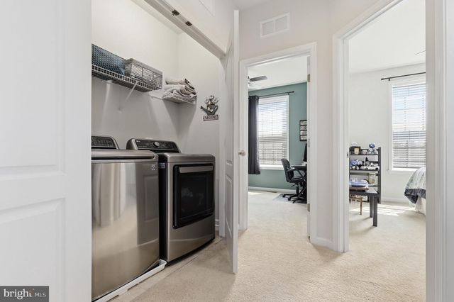 203 LONGLEY GREEN DR, Walkersville, MD 21793