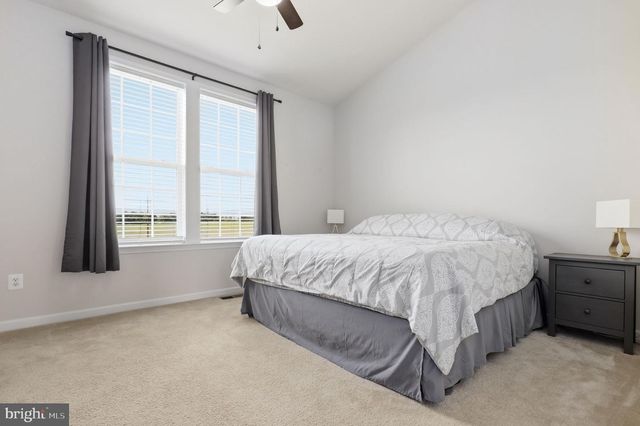 203 LONGLEY GREEN DR, Walkersville, MD 21793