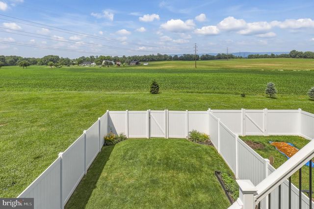 203 LONGLEY GREEN DR, Walkersville, MD 21793