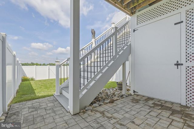 203 LONGLEY GREEN DR, Walkersville, MD 21793
