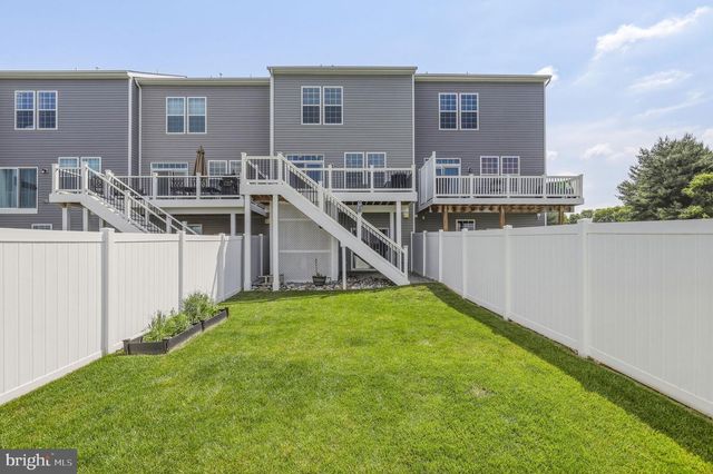 203 LONGLEY GREEN DR, Walkersville, MD 21793