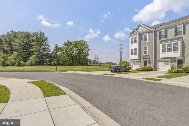 203 LONGLEY GREEN DR, Walkersville, MD 21793
