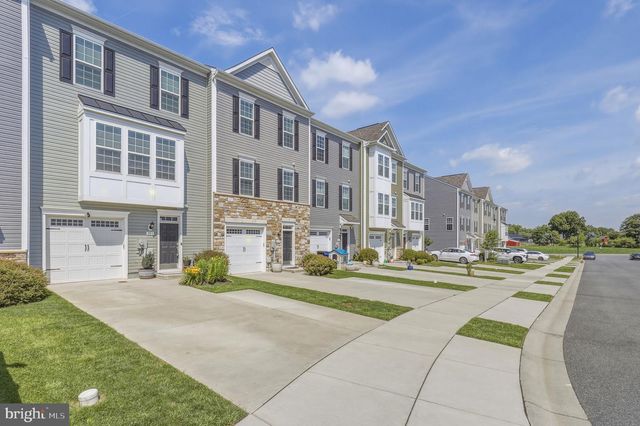 203 LONGLEY GREEN DR, Walkersville, MD 21793