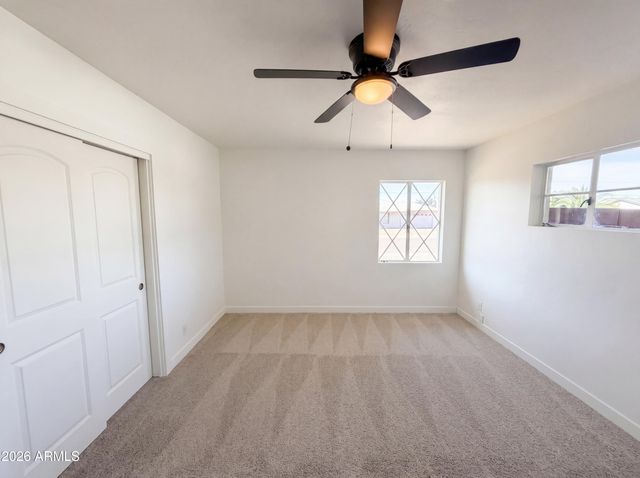 2402 W ANDERSON Avenue, Phoenix, AZ 85023