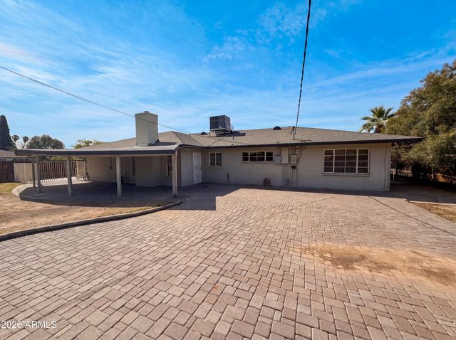 2402 W ANDERSON Avenue, Phoenix, AZ 85023