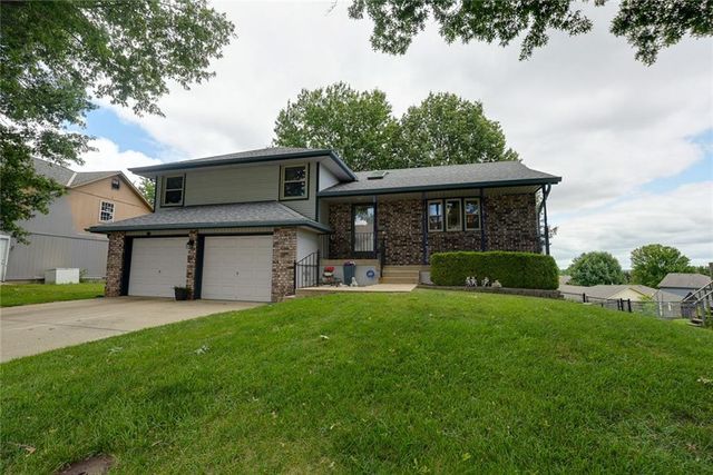 1211 N Davis Road, Independence, MO 64056