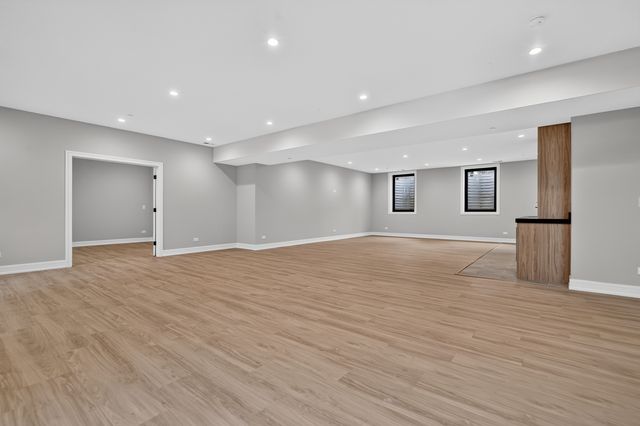 1841 Western Avenue, Northbrook, IL 60062