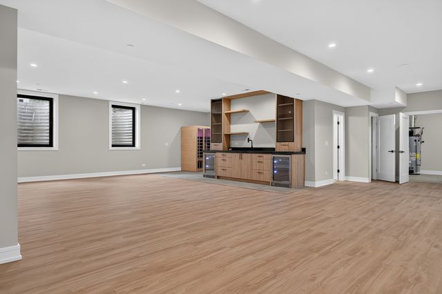 1841 Western Avenue, Northbrook, IL 60062