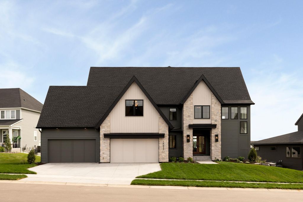 16457 47th Place N, Plymouth, MN 55446 — exterior