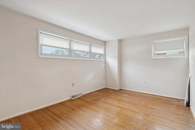 402 MARIANNA DR, Wilmington, DE 19803