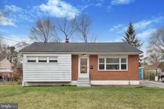 402 MARIANNA DR, Wilmington, DE 19803