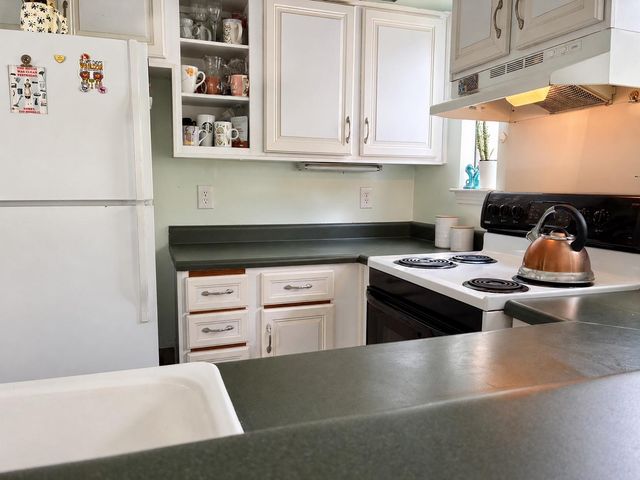 6810 Deatonhill DR 217, Austin, TX 78745