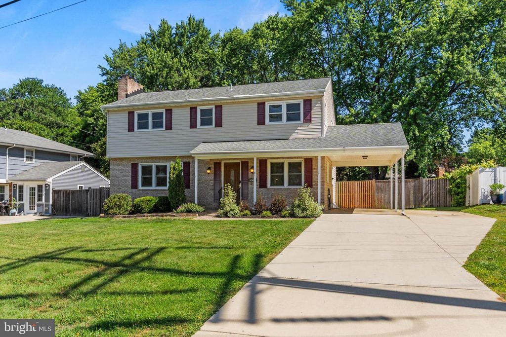 Image 1 of property listing at 1602 CEDAR PARK RD, Annapolis, MD 21401