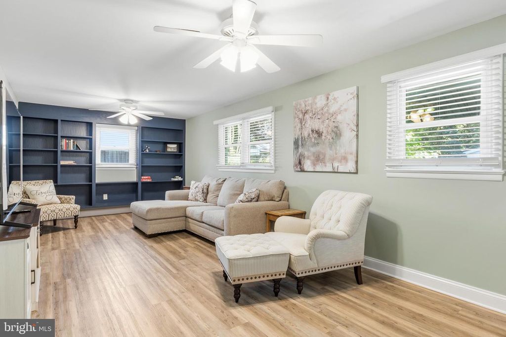 Image 18 of property listing at 1602 CEDAR PARK RD, Annapolis, MD 21401