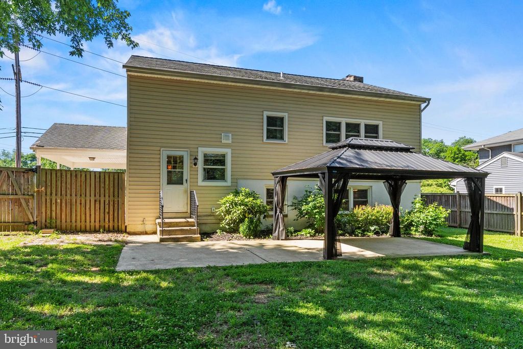 Image 24 of property listing at 1602 CEDAR PARK RD, Annapolis, MD 21401